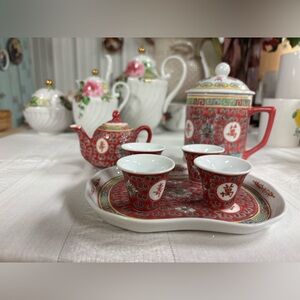 Vintage Chinese Mun Shou Famille Rose Longevity porcelain tea set
